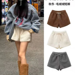 S韩系卷卷毛纯色羔羔毛氛围感毛绒短裤A字裤减龄
