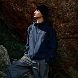 安踏 大地之壳 男士软壳衣 952616602
