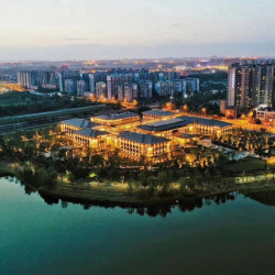 成都盛美利亚酒店1晚+酒店内旅拍一次（含3张精修电子照片）+成都银泰中心in99商场尊享购物礼遇+儿童VR游戏体验...