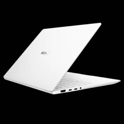 荣耀 MagicBook Pro 14 14.6英寸AI轻薄笔记本电脑 月光白（U5-225H、32G、1T SSD、3K护眼屏）