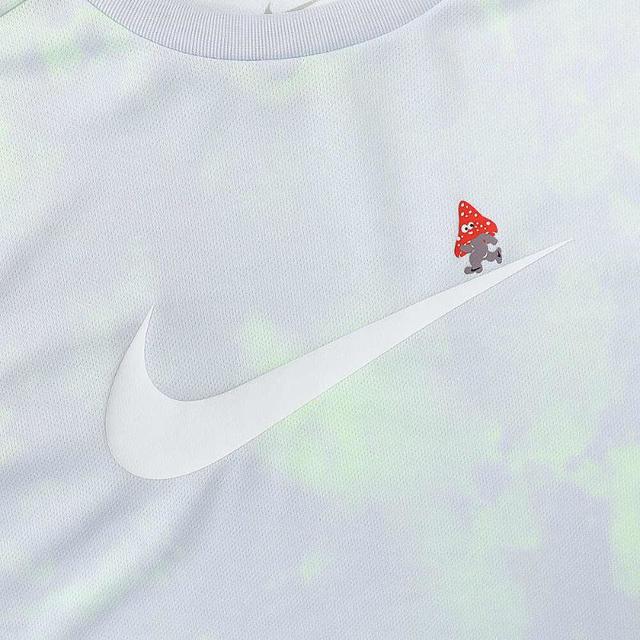 滔搏清仓大甩卖：NIKE 男女款短袖T恤 IF0606