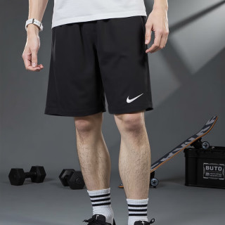 基础款闭眼入：NIKE 快干透气 男士运动短裤