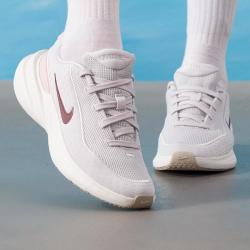 NIKE 女鞋简约时尚潮流舒适缓震轻便户外日常出行训练健身运动休闲鞋