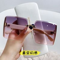 网红素颜无框太阳镜防紫外线遮阳防晒显脸小女墨镜大框渐变色