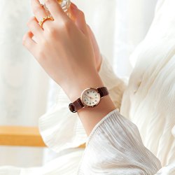聚利时手表女款2026年新款爆款气质女生小巧高颜值女士石英表腕表