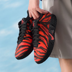 NIKE JA 3 ANIMAL 男款篮球鞋 IU6794-800