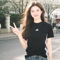 adidas 女款运动T恤