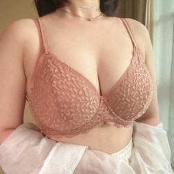 EMMA ROSE EMMAROSE兔耳朵杯内衣聚拢收副乳性感文胸