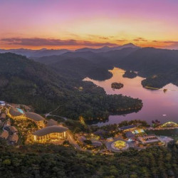 神玉岛玉酒店 黄玉山景大床房1晚