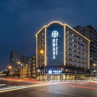 朗丽兹酒店(天津南京路海光寺店) 舒适大床房（电动窗帘