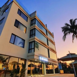 逐日岛民宿(三亚海棠湾度假区国际免税城店) 椰林景观双床房（巨幕投影&amp;amp;深睡助眠床垫）2晚(连住)