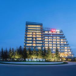 银川悦兰山维景酒店1晚+行政酒廊双人套餐