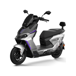立马电动车 立马 征服者 72V38Ah 冰川银 电动摩托车