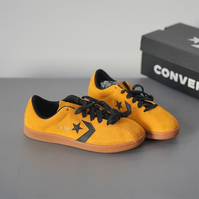 匡威 Classic Trainer 通用款运动帆布鞋 A15621C