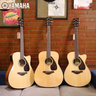 YAMAHA 吉他fg 800三人团