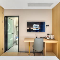 陈居酒店（椒江台州学院店） 1晚