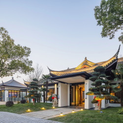 天目湖遇·碧波园酒店2晚+赠双人天目湖水世界+赠双人南山竹海+赠双人天目湖山水园