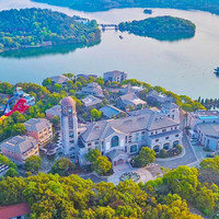 移动端:天目湖静泊湖景度假酒店1晚+100元天目湖鱼头代金券