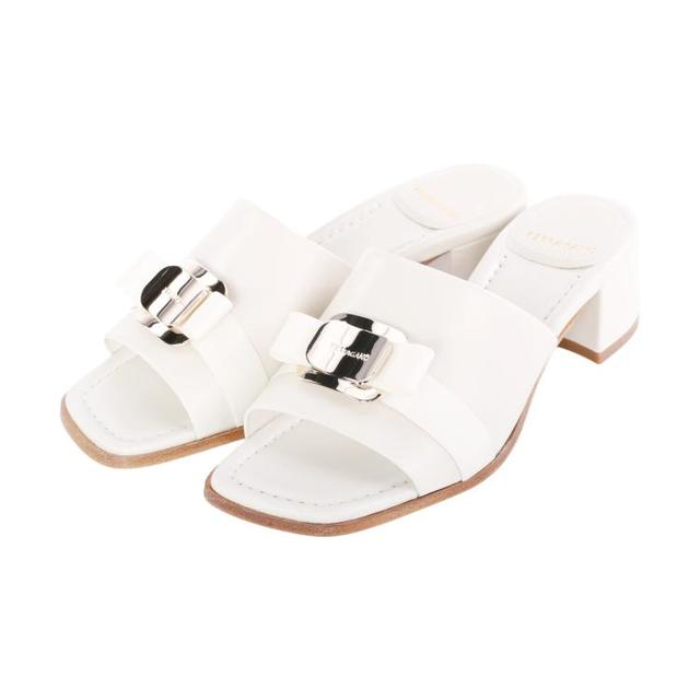 Salvatore Ferragamo VILNA系列羊皮粗跟露趾女式后空凉鞋
