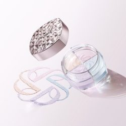 黛珂 心悦容光丝柔蜜粉