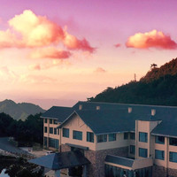 移动端：石牛山主峰酒店1晚+双人超级一票通