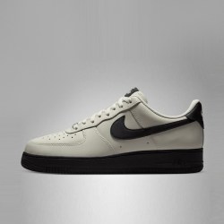 NIKE AIR FORCE 1 '07 男子休闲运动鞋 FJ4146-005