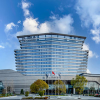 移动端:苏州太仓华发雅高铂尔曼酒店2晚+大堂吧双人下午茶+迷你吧+乐享洗衣8折