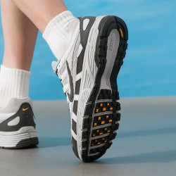 NIKE P-6000 复古缓震休闲运动鞋HQ3818-002