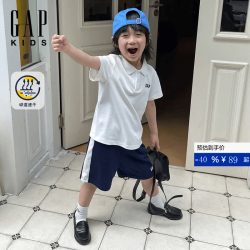 Gap 男幼童早秋吸湿速干logo胶印撞色短裤儿童装861121 海军蓝 110 cm(4-5岁)
