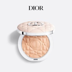 Dior 全新锁妆轻透雾面柔焦蜜粉饼 控油保湿