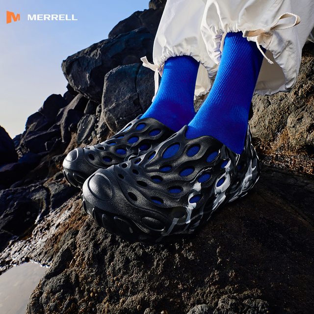 88VIP、懒人搭子：MERRELL 毒液2.0T 黑武士 橡胶大底 男女款洞洞鞋 MS4325202