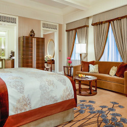 上海和平饭店 Fairmont Peace Hotel1晚+欢迎水果礼遇+华懋阁|9:15露台酒吧小食礼遇