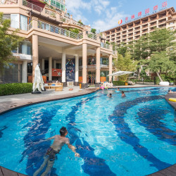 三亚凯瑞莱海景度假酒店（三亚湾店）30晚+尊享双人游艇出海+探索浅礁·水底旅行·天涯海角潜水之旅+三亚凤凰机场接机...