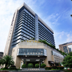 拉菲国际酒店（成都温江大学城店）1晚