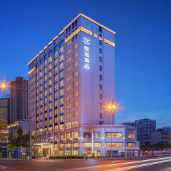 成都天府雯源酒店（简阳市政府旭海广场店）1晚