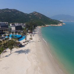 桔钓沙莱华度假酒店1晚+双人精美旅拍一份+双人西式套餐+奇妙世界项目+每晚迷你吧+沙滩排球足球+萌宠乐园双人门票