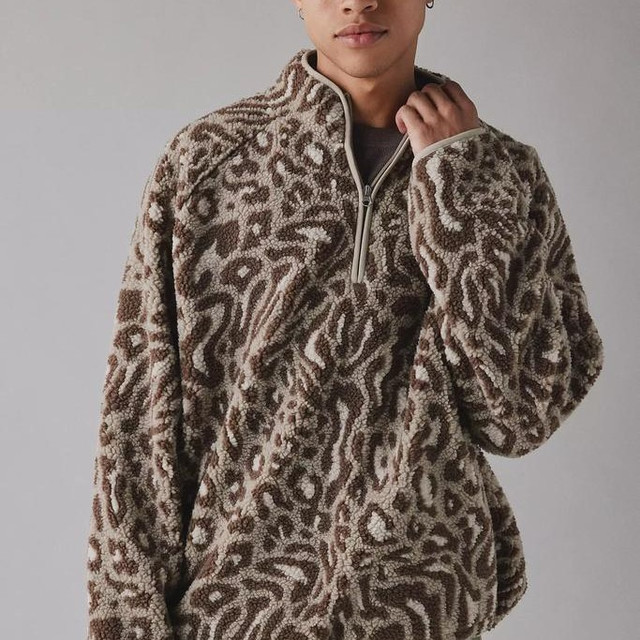 BDG 男士抓绒套头衫