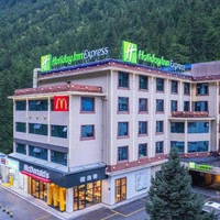移动端：九寨沟智选假日酒店2晚+7折代订九寨千古情演出门票1份/天+入住享欢迎糖果和2瓶饮料1份/天