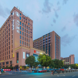 泊宁酒店（上虞绍兴东站店）1晚