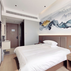 泊客湾酒店（龙湾奥体中心店）1晚