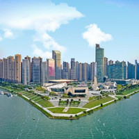 长沙北辰国荟酒店 行政江景大床房(超高楼层湘江江景,带浴缸)1晚