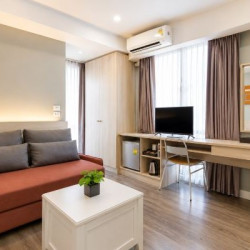 素坤逸坤酒店(Koon Hotel Sukhumvit) 套房1晚