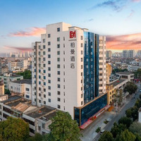 柏曼酒店(北海老街海底世界店) 高级大床房｜通透采光｜智能客控｜亲肤床品2晚(可拆分)
