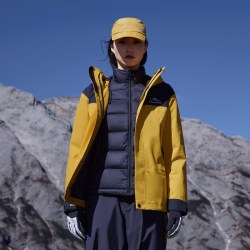 波司登 鹅绒冲锋衣 男女同款一衣三穿厚羽绒服