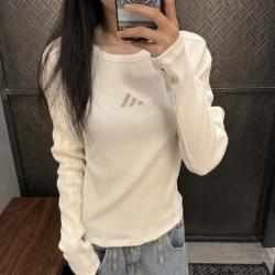 adidas 长袖T恤女装2026秋季新款简约修身显瘦运动服圆领休闲套头衫