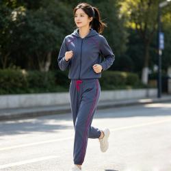 安德玛 女装连帽夹克运动卫衣
