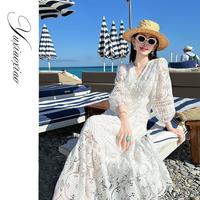  Yuxiaoxiao 白巧桃乐丝 女士镂空刺绣微灯笼袖连衣裙