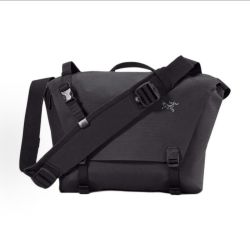 ARC'TERYX GRANVILLE 户外单肩包邮差包 X10384 10L