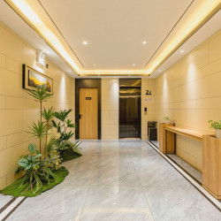 秋果酒店 ·智选（北京回龙观温都水城店）1晚+温泉水入户