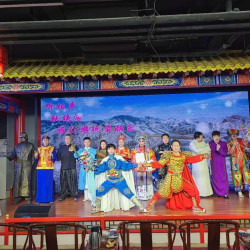 八达岭饭店老北京演艺不限人群6项通票
